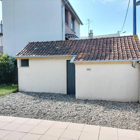 בית נופש La Quietude לה קרוטואה